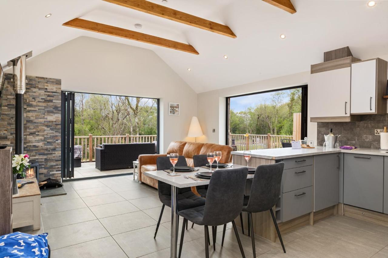 Elm Holiday home Tenby